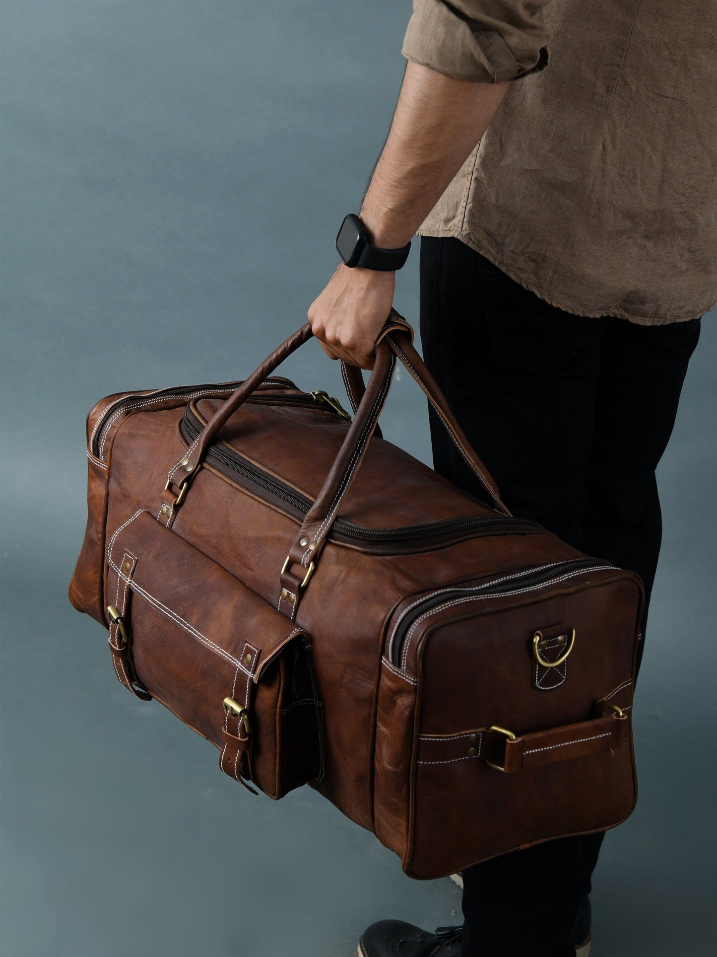 Traveler Weekender Duffle lifestyle shot